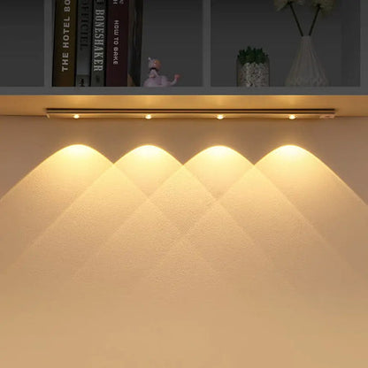 Lampe LED À Détecteur De Mouvement Avec 4 Ampoules